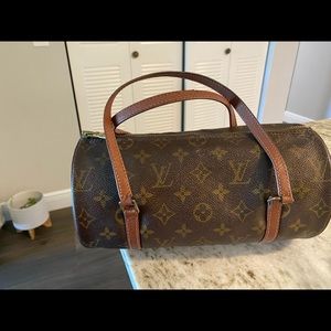 Authentic Louis Vuitton barrel bag